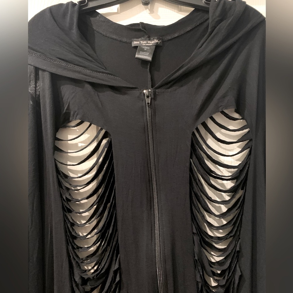 See You Monday size M